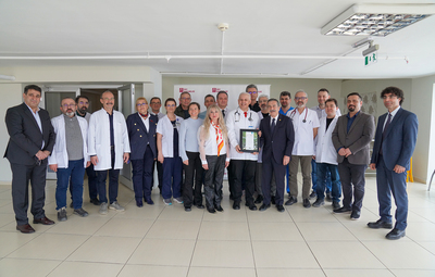 BAŞKAN ATAÇ'TAN SAĞLIK ÇALIŞANLARINA ZİYARET